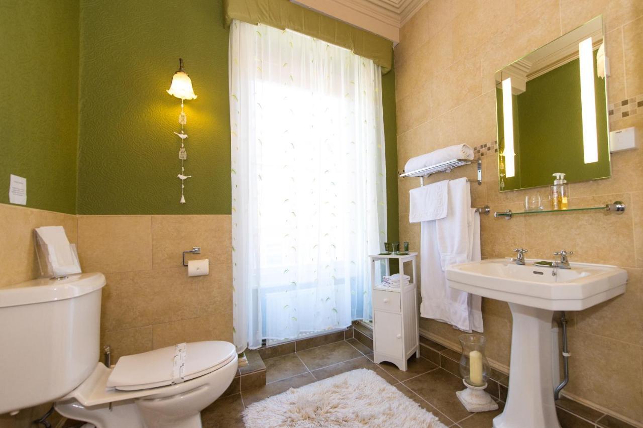 Victoria House Room Only Accommodation Caernarfon Exterior foto